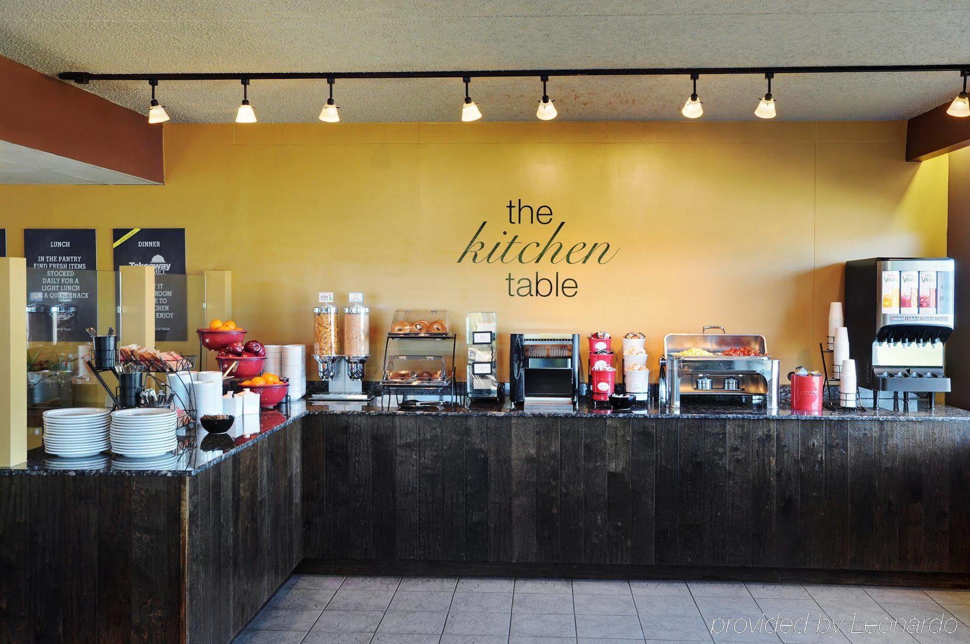 Travelway Inn Sudbury Eksteriør billede