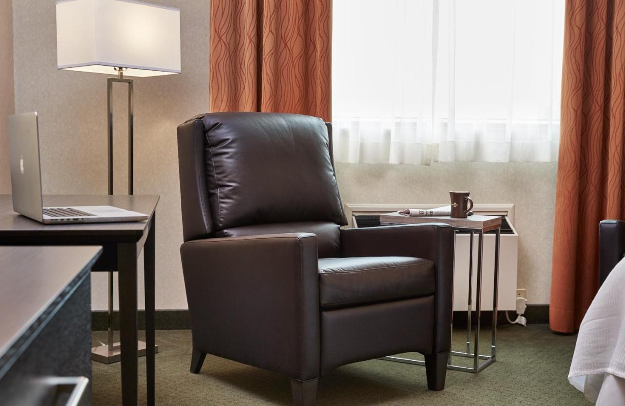 Travelway Inn Sudbury Eksteriør billede